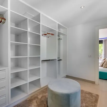 About Playas Andaluzas * 马尔韦利亚