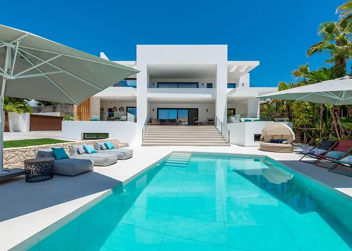 About Playas Andaluzas Willa Marbella